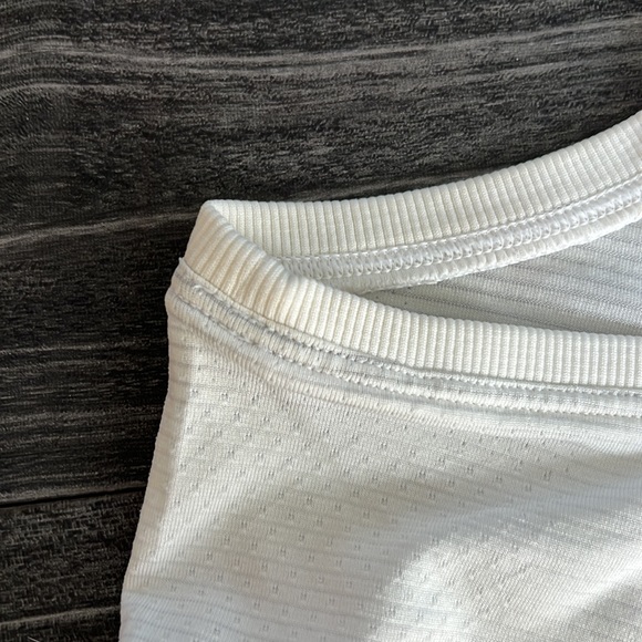 Lululemon Swifty Tech Racerback Tank - Picture 7 of 8